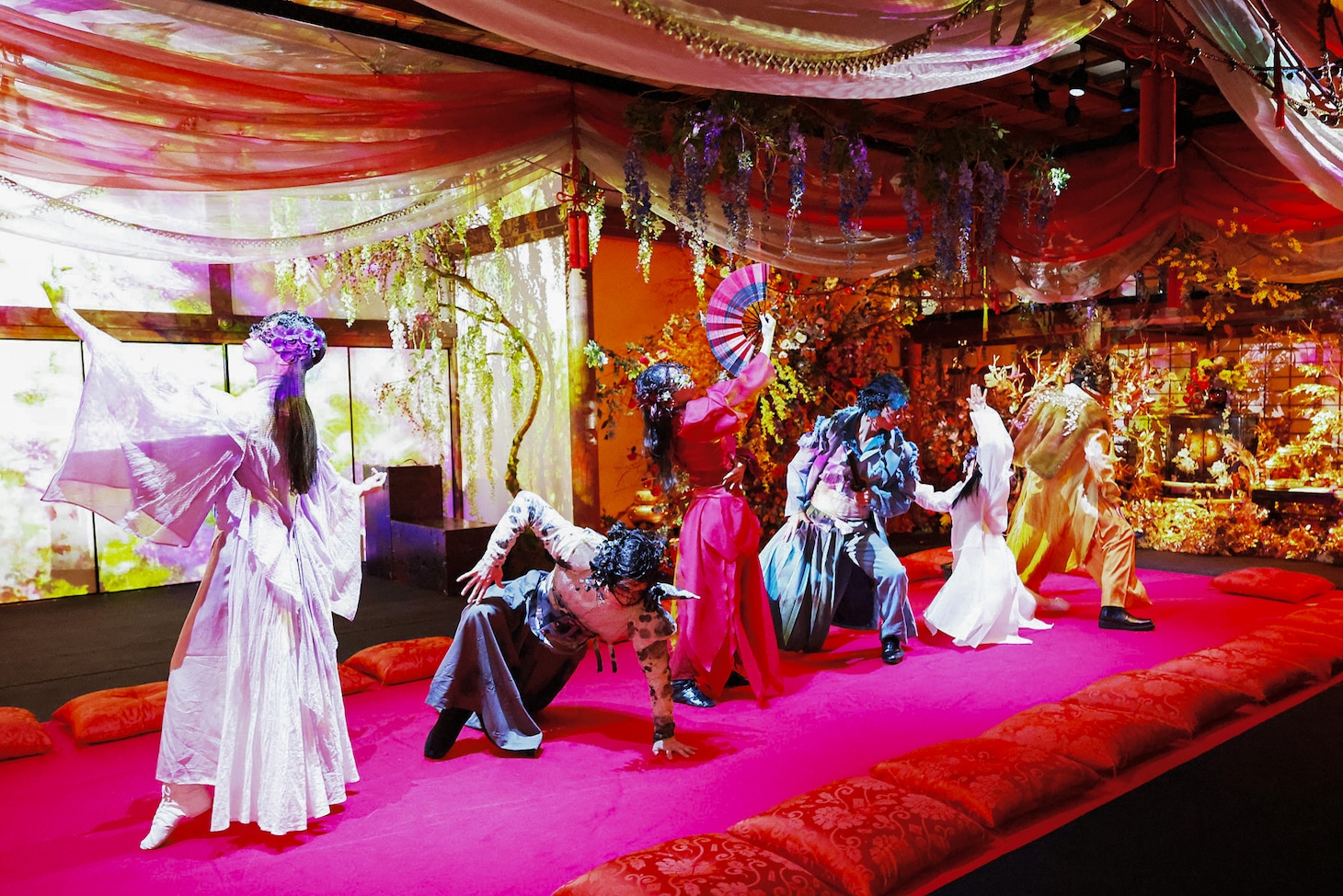 KYOTO NIPPON FESTIVAL 2026 イマーシブシアター「花宵の大茶会」より。