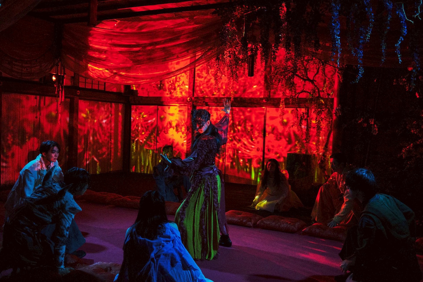 KYOTO NIPPON FESTIVAL 2026 イマーシブシアター「花宵の大茶会」より。