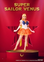 Team Gold Moonより、ちばひなの扮するスーパーセーラーヴィーナス / 愛野美奈子のキャラクタービジュアル。