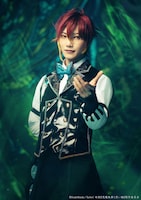 梶田拓希扮するフェネス・オズワルド。