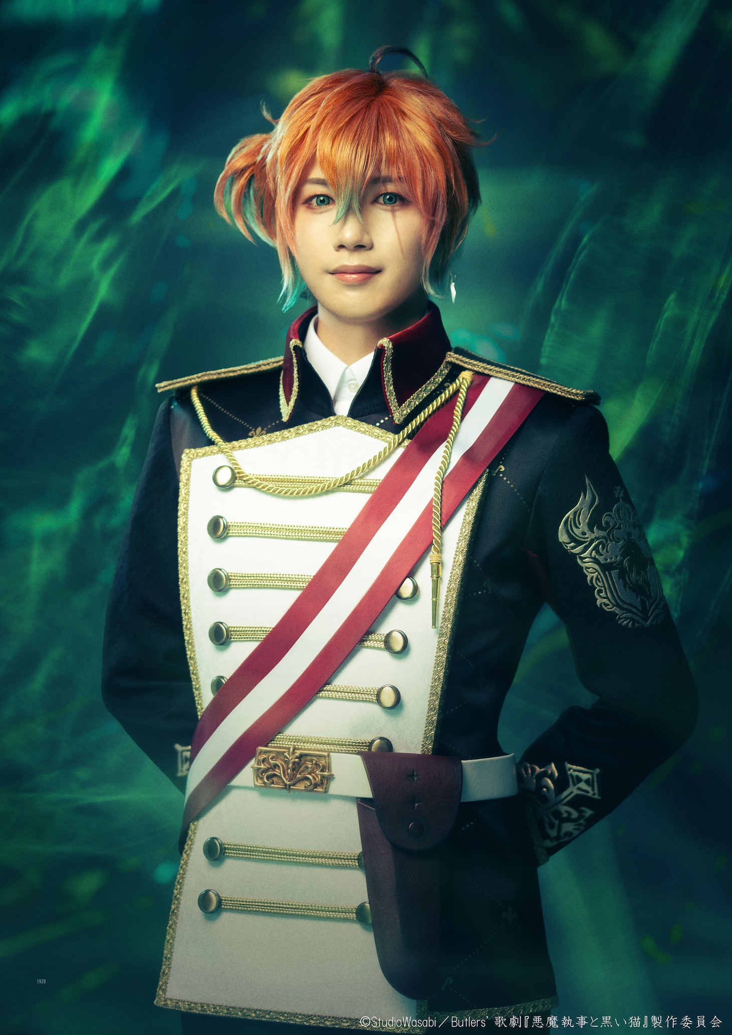 藤田倖羽扮するテディ・ブラウン。