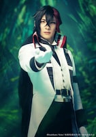 輝馬扮するルカス・トンプシー。