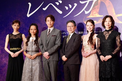 「レベッカ」海宝直人が除幕に初挑戦！明日海りおはタイトル曲にプレッシャー「毎日ステーキ必要」