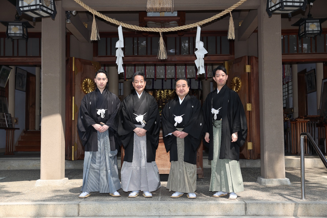 左から中村虎之介、中村扇雀、中村鴈治郎、中村壱太郎。