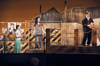 「ポルノ」より。（撮影：関信行）