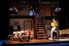 舞台「岸辺のアルバム」本日開幕、小林聡美「日々全力でぶつかっていきたい」