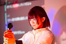 焚きびび no.2「グッド、バーニング」より。（撮影：高木陽春）