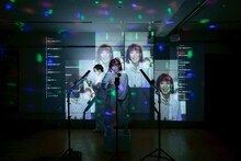 焚きびび no.2「グッド、バーニング」より。（撮影：高木陽春）