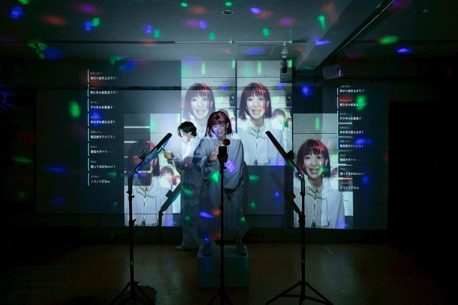 焚きびび no.2「グッド、バーニング」より。（撮影：高木陽春）