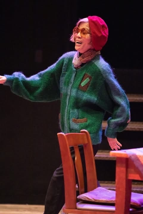 燐光群「あい子の東京日記」より。