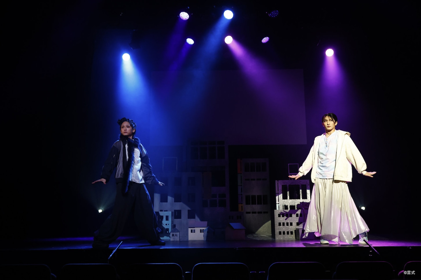 言式「とるわよ！」より。（撮影：小境勝巳）©︎言式