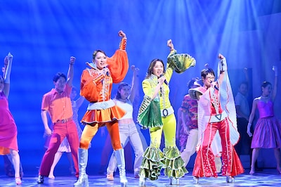 劇団四季 ミュージカル「マンマ・ミーア！」より。