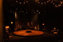 EPOCH MAN「The Closet Revue」より。（撮影：小岩井ハナ）