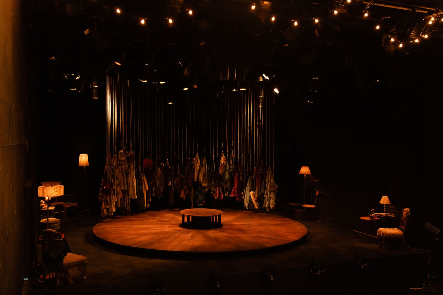 EPOCH MAN「The Closet Revue」より。（撮影：小岩井ハナ）