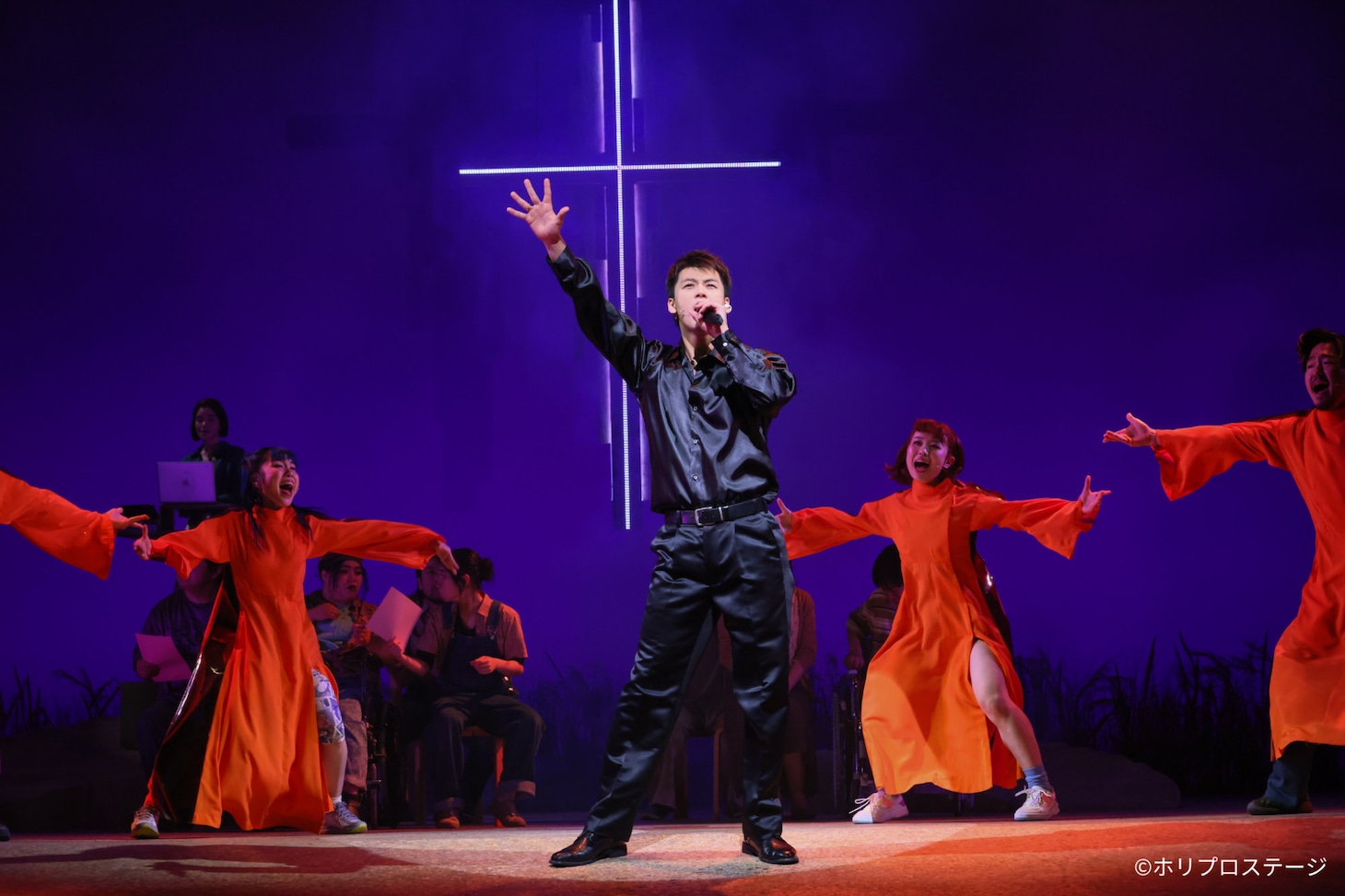 ミュージカル「奇跡を呼ぶ男」より。（撮影：宮川舞子）