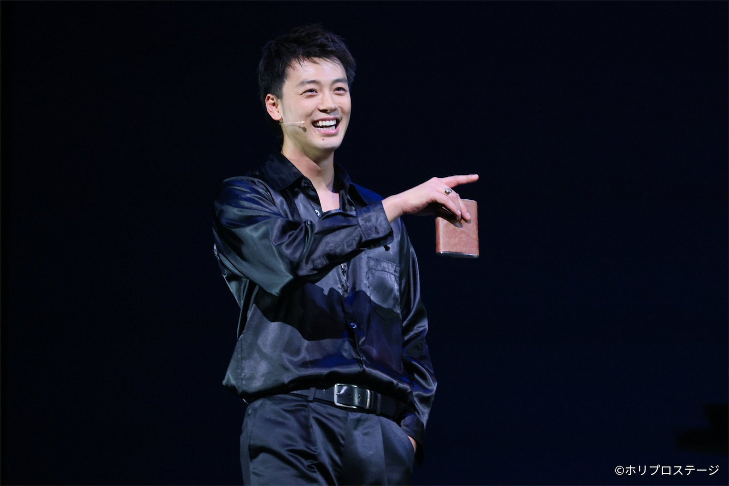 ミュージカル「奇跡を呼ぶ男」より。（撮影：宮川舞子）