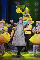 ミュージカル「チャーリーとチョコレート工場」より。