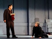 パルコ・プロデュース 2026「メアリー・ステュアート」より。（撮影：細野晋司）