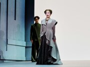 パルコ・プロデュース 2026「メアリー・ステュアート」より。（撮影：細野晋司）