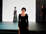 パルコ・プロデュース 2026「メアリー・ステュアート」より。（撮影：細野晋司）