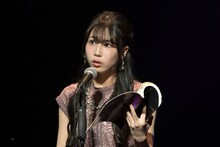 4月7日公演より、野中ここな。