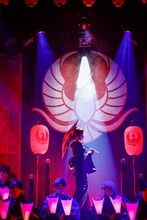 スーパーメガ盛り朱雀祭り！早乙女太一率いる劇団朱雀「OMIAKASHI」開幕