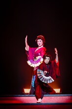 スーパーメガ盛り朱雀祭り！早乙女太一率いる劇団朱雀「OMIAKASHI」開幕