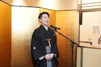 現地の記者会見より、中村鷹之資。©Tadao Matsuda