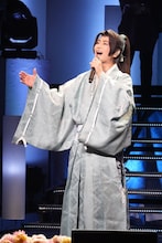 やっと大好きな大阪に来ることができました！「氷川きよし特別公演」大阪公演スタート