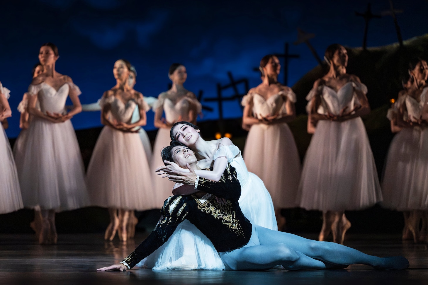 新国立劇場バレエ団「ジゼル」ロンドン公演より。（Photo by Foteini Christofilopoulou）