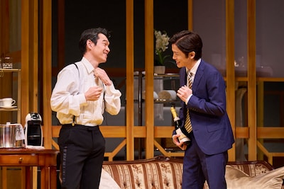 「DUMB SHOW / ダム・ショー」より。