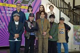 2026年劇団☆新感線46周年興行・夏公演 SHINKANSEN☆RSP 怪奇骨董音楽劇「アケチコ！～蒸気の黒ダイヤ、あるいは狂気の島～」製作発表より、後列左から粟根まこと、志田こはく、石田ニコル、浜田信也、前列左から福原充則、古田新太、宮野真守、神山智洋、いのうえひでのり。