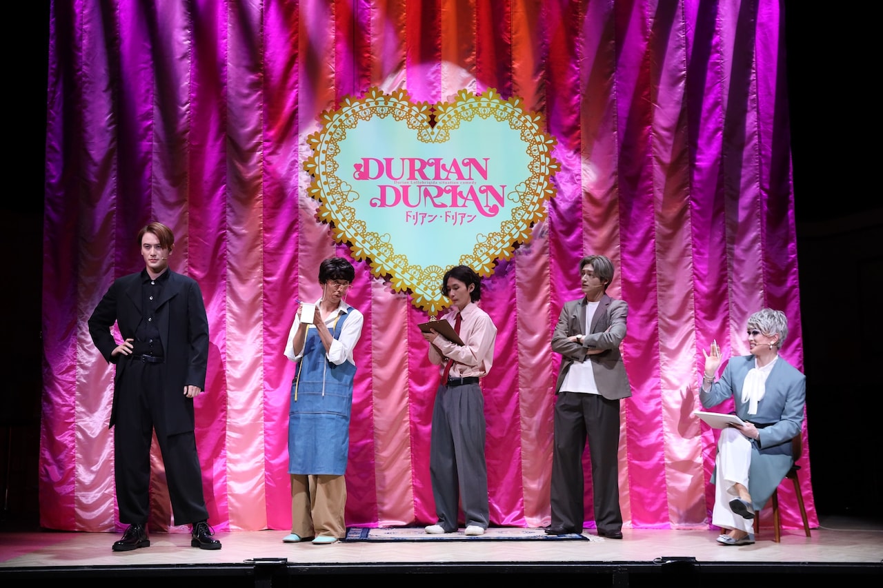 「DURIAN DURIAN」より。©遠山高広