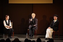 ステージナタリー10周年記念トークイベント「植木豪×藤田俊太郎と振り返る10年」より。左からステージナタリーの熊井玲編集長、植木豪、藤田俊太郎。