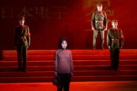 「大地の子」より。© 2026 MEIJIZA/TOHO CO., LTD.