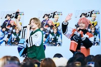 「1st FREE MINI LIVE」の様子。（撮影：加藤卓）