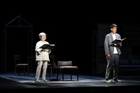 声舞劇！「終活を始めた途端、55歳の息子が帰ってきました」より。