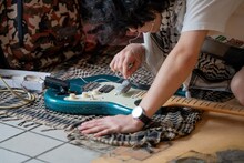 バストリオ「新しい野良犬／ニューストリートドッグ2」より。（撮影：山口梓沙）