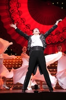 OSK日本歌劇団「レビュー 春のおどり」100周年、翼和希が感慨「運命だと感じています」