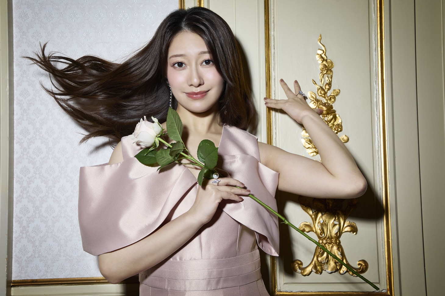 桜井玲香のイメージビジュアル。