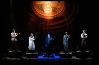 朗読で描く海外名作シリーズ 音楽朗読劇「オペラ座の怪人」初日公演の様子。（撮影：阿部章仁）