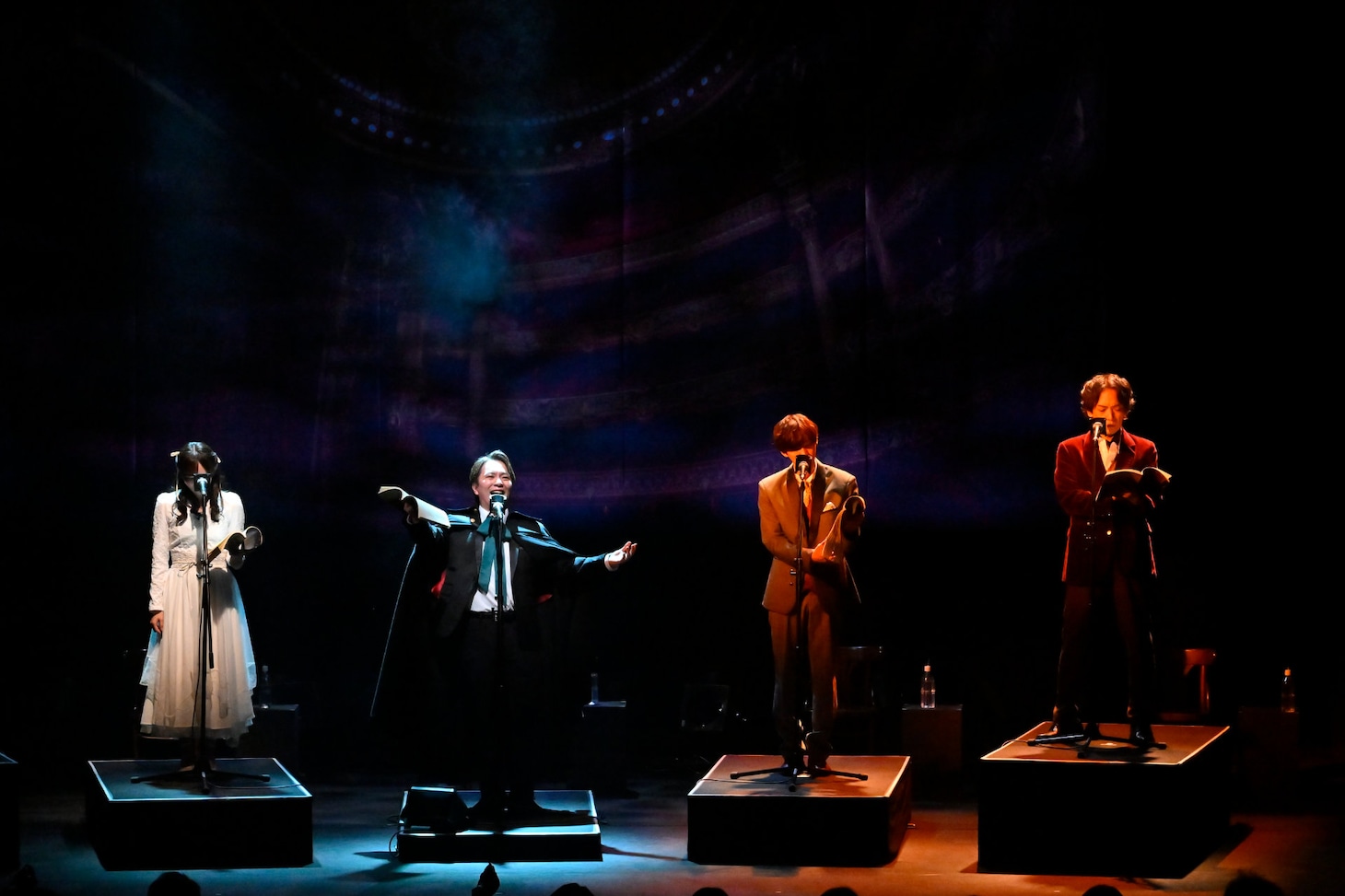 朗読で描く海外名作シリーズ 音楽朗読劇「オペラ座の怪人」初日公演の様子。（撮影：阿部章仁）