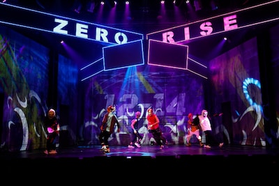 舞台「ZERO RISE」ゲネプロの様子。