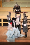 「御名残五月大歌舞伎」昼の部「義賢最期」より。片岡愛之助（中央）。©︎松竹