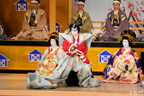 「團菊祭五月大歌舞伎」昼の部より、「寿曽我対面」の様子。