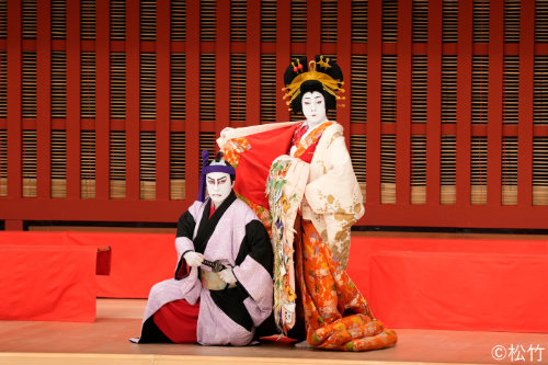 「團菊祭五月大歌舞伎」夜の部より、「歌舞伎十八番の内 助六由縁江戸桜」の様子。