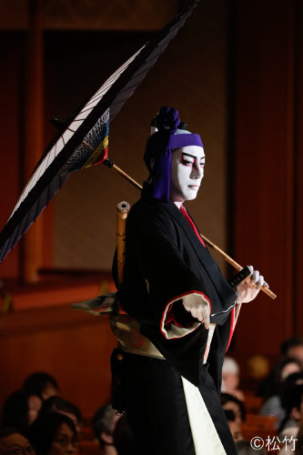 「團菊祭五月大歌舞伎」夜の部より、「歌舞伎十八番の内 助六由縁江戸桜」の様子。