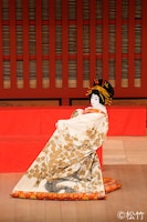 「團菊祭五月大歌舞伎」夜の部より、「歌舞伎十八番の内 助六由縁江戸桜」の様子。
