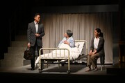 舞台「はがきの王様」より。(c)舞台『はがきの王様』2026／撮影：安斎しのぶ