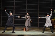 ミュージカル「レッドブック～私は私を語るひと～」より。（撮影：田中亜紀）